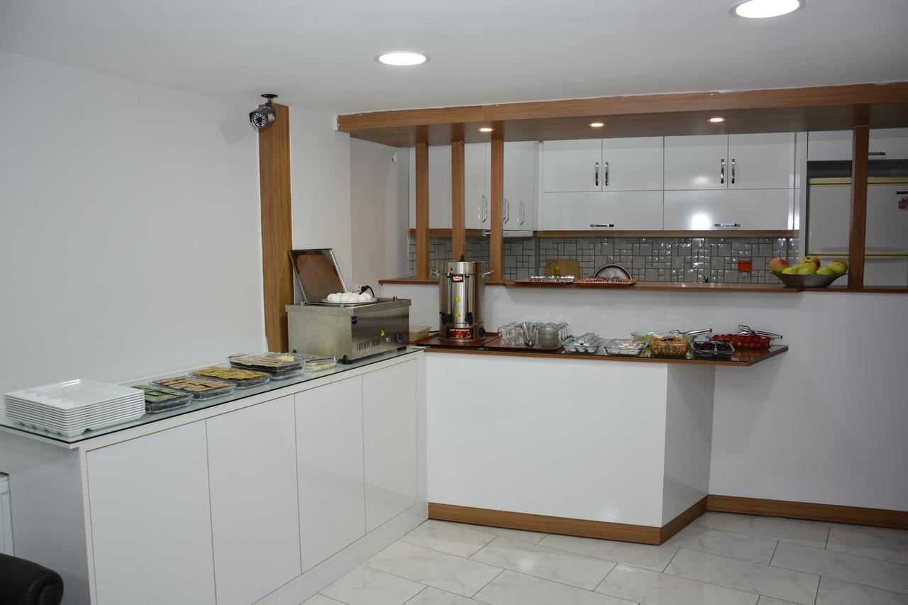 Hotel Altug Isparta Esterno foto