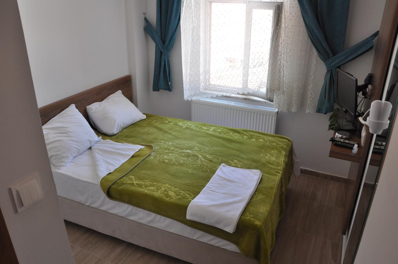 Hotel Altug Isparta Esterno foto